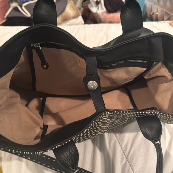 Gianni Segatta big black and white leather bag. Made in Italy 🇮🇹 - Picture 7 of 10